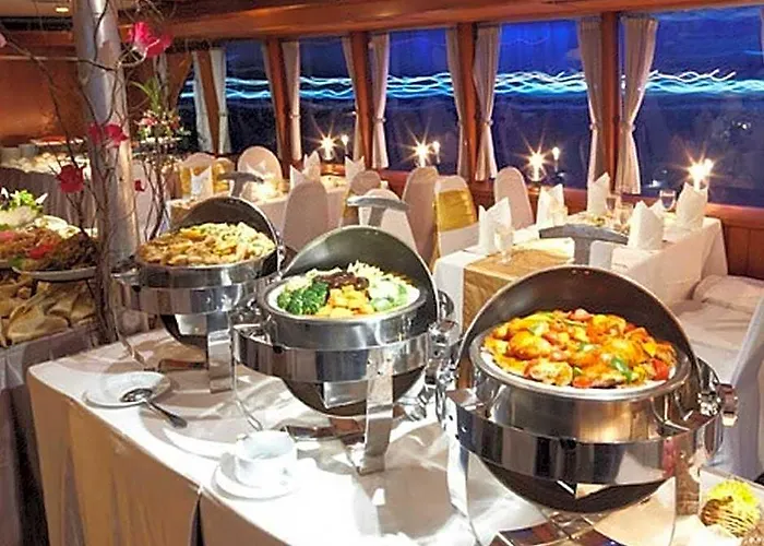 皇家河畔酒店 酒店 4*