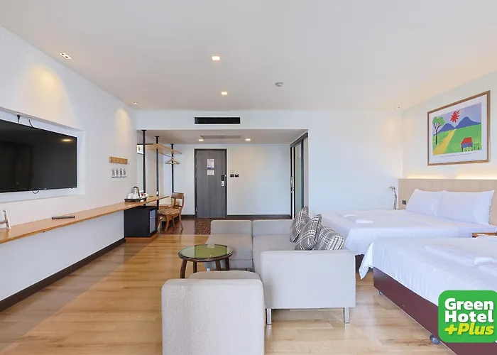 Hotel The Royal River 4*