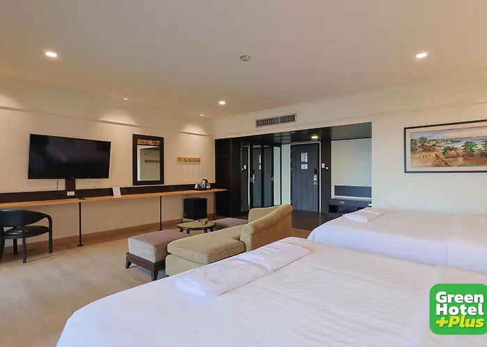 The Royal River 4*