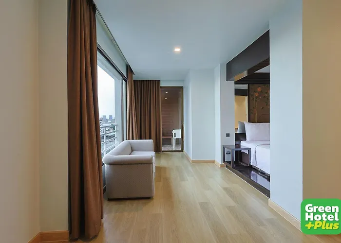 Hotel The Royal River
